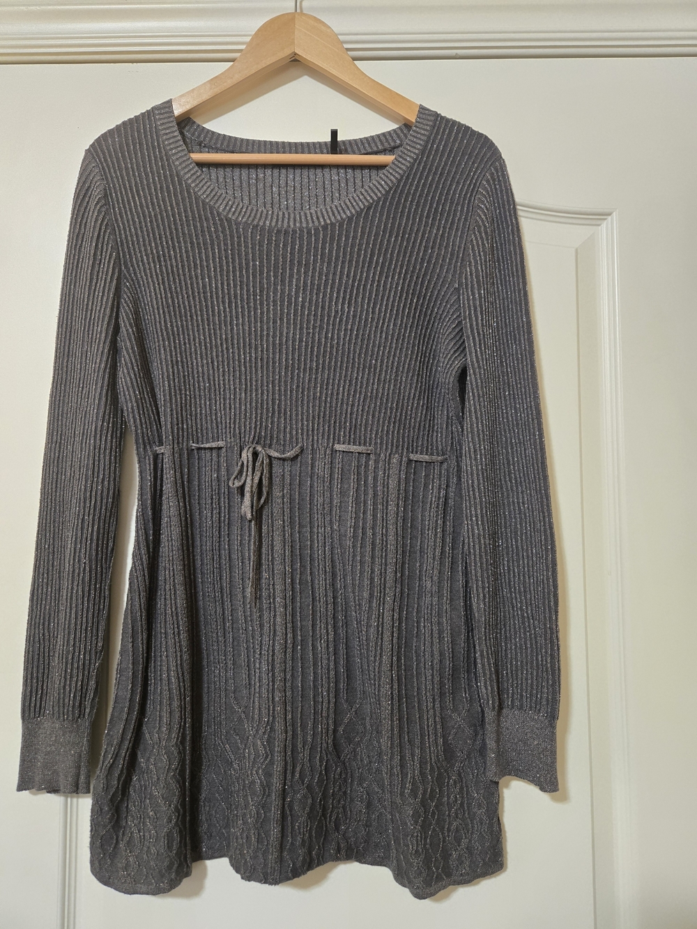 Daisy Fuentes Gray Ribbed Long-Sleeve Tie-Waist Knit Tunic